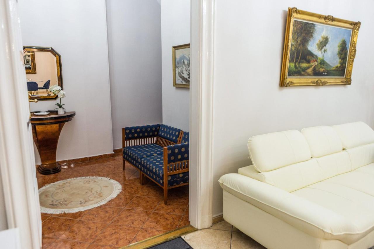 Apartmán Luxury Downtown 3 Bedroom By Synagoge With Beautiful View