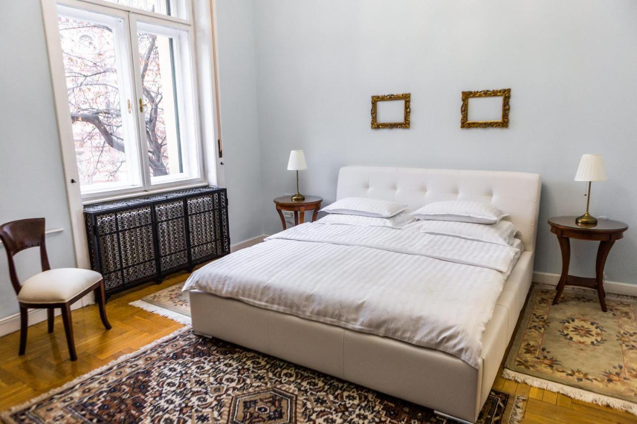 Luxury Downtown 3 Bedroom By Synagoge With Beautiful View Apartmán