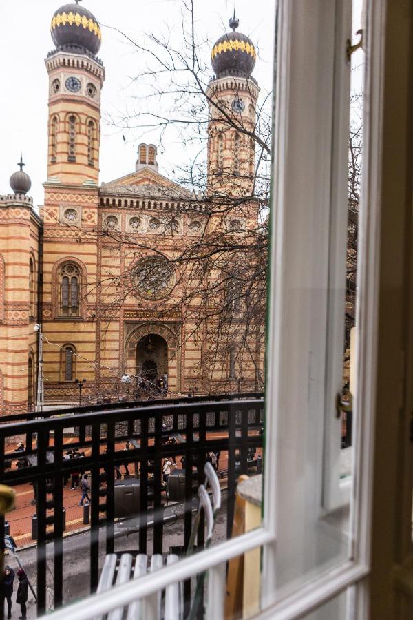 Luxury Downtown 3 Bedroom By Synagoge With Beautiful View Budapešť