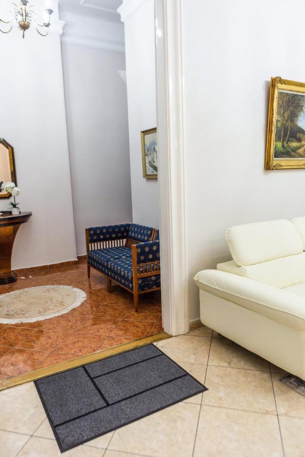 Apartmán Luxury Downtown 3 Bedroom By Synagoge With Beautiful View