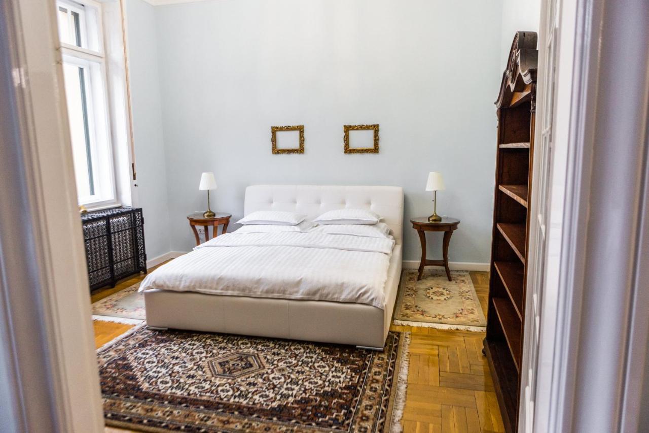 Luxury Downtown 3 Bedroom By Synagoge With Beautiful View Apartamento